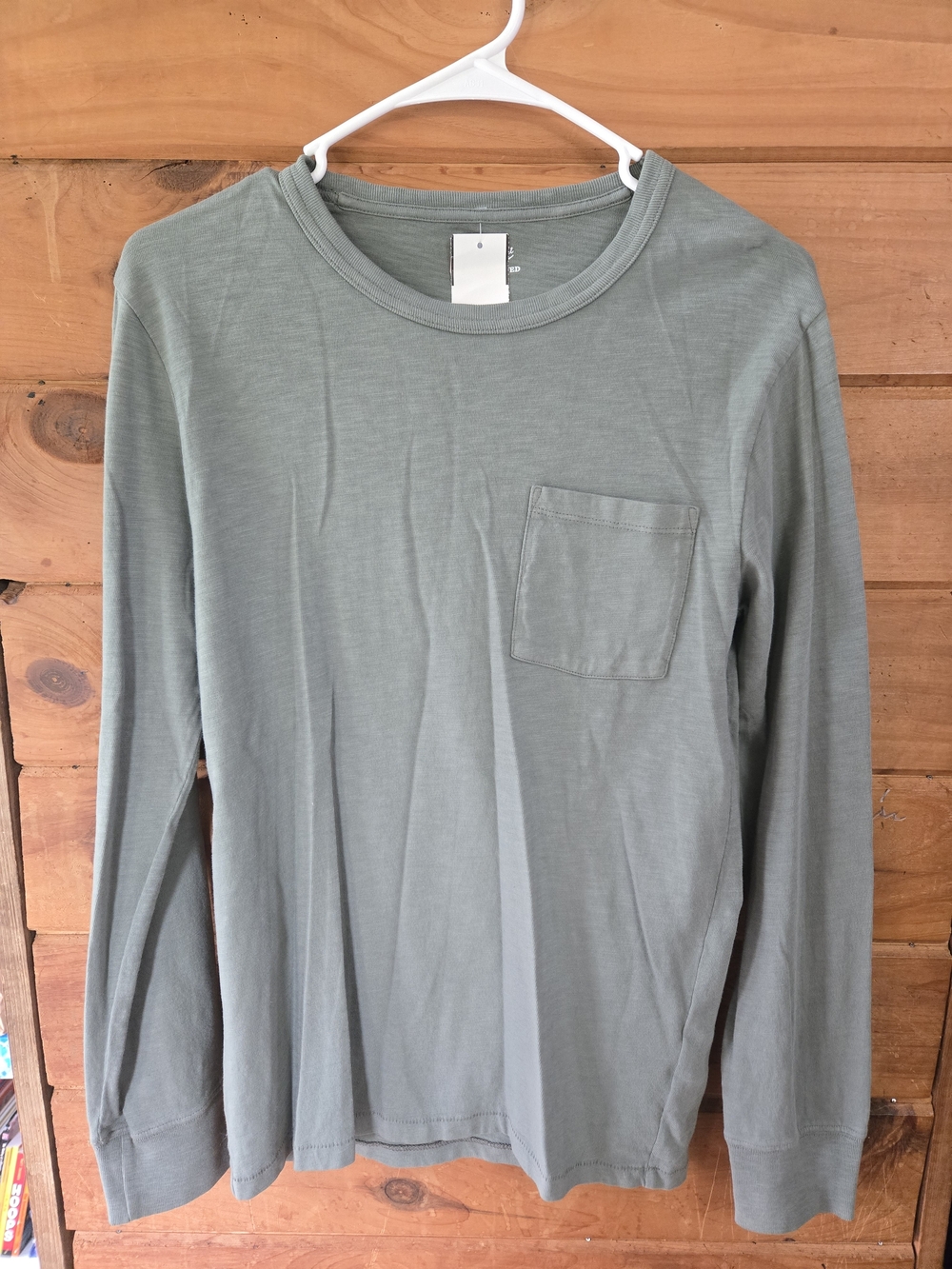 J. Crew Men's Long-Sleeve Pocket Tee in Sage Green